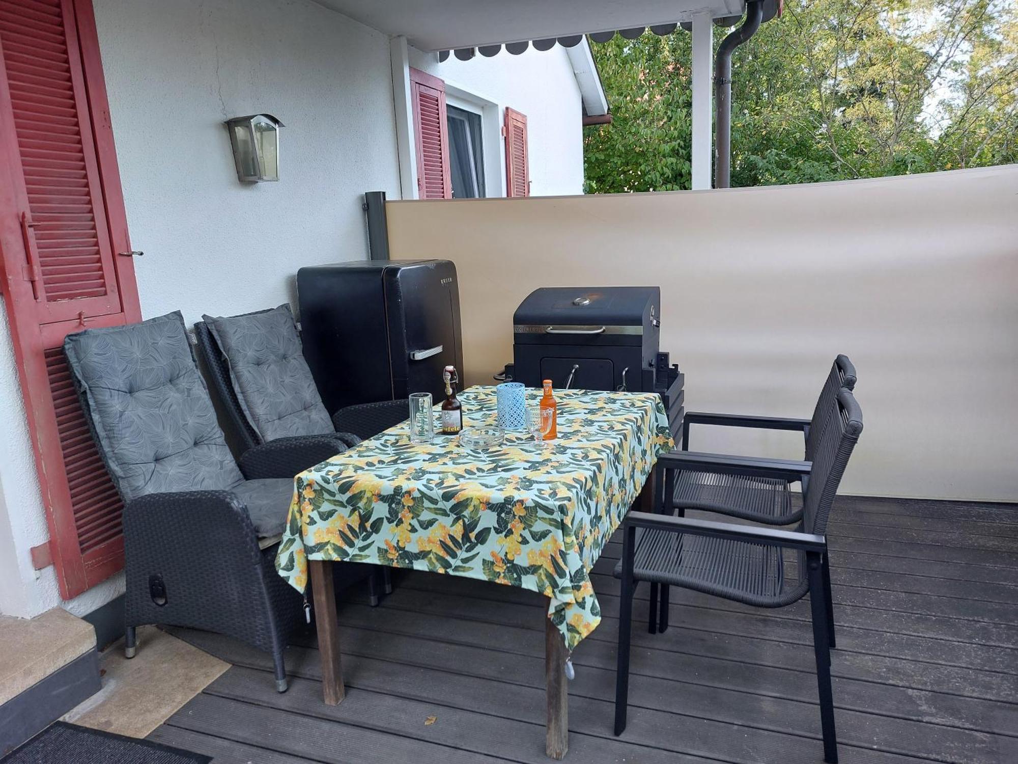 Nagoldtal - Grosse Fewo Mit Terrasse 外观 照片